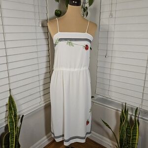 Vintage Nancy BracoLoni White Dress With Rose Details